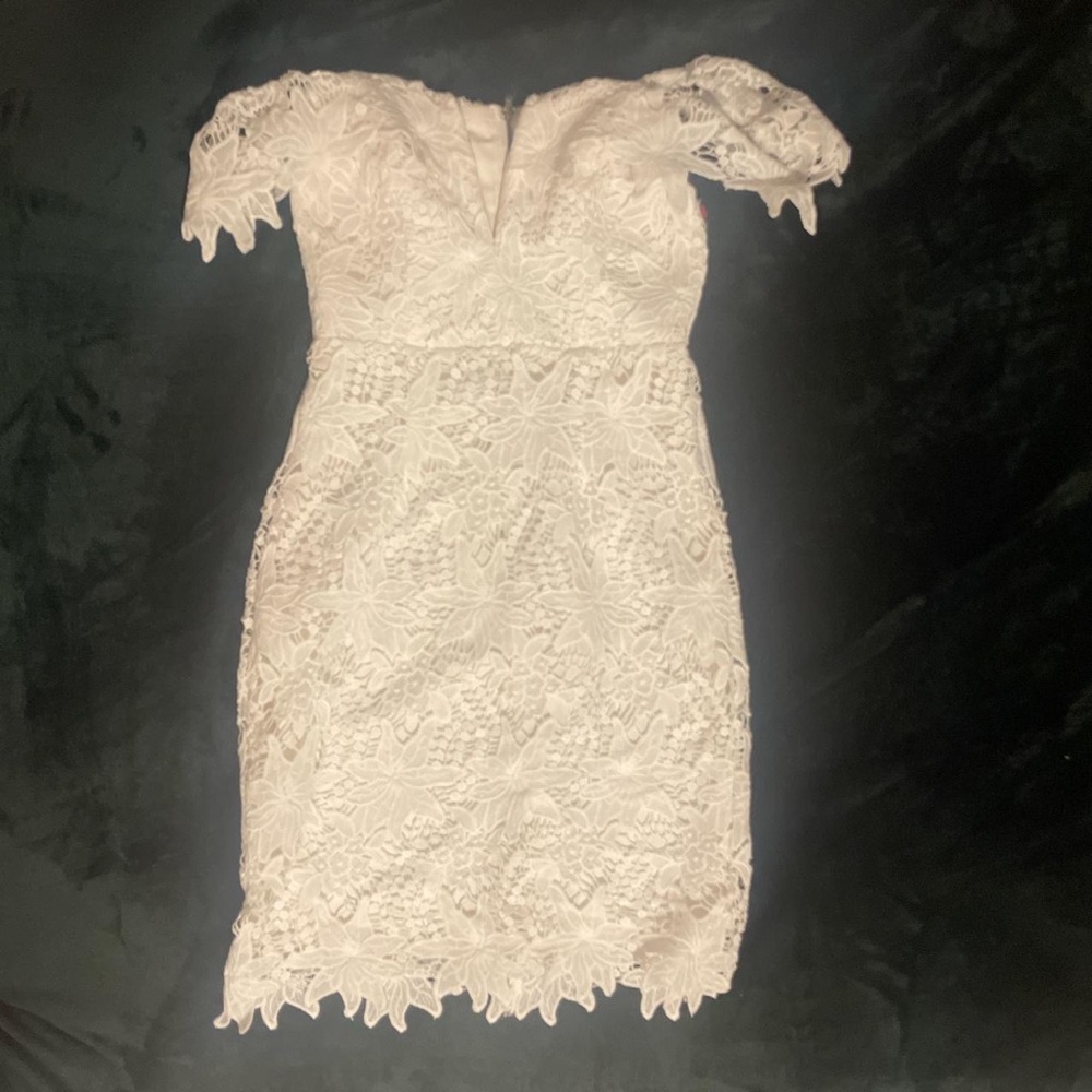 ASTR The Label White Lace Dress